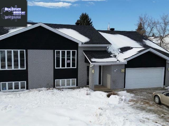 Property 1340 Rue Yvan-Varin main img