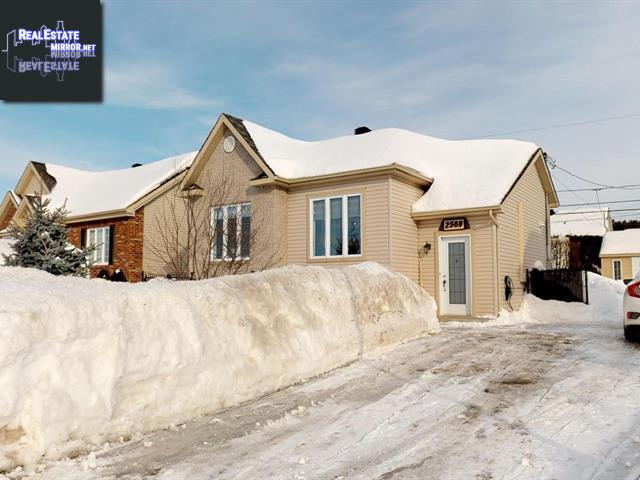 Property 2568 Rue Robindaine main img
