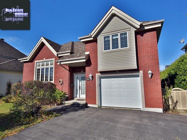 Property 407 Rue Copping main img