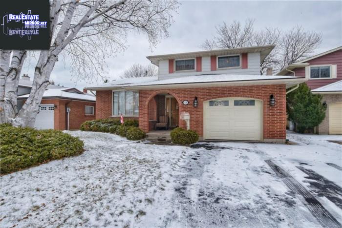 Property 15 Meadowbrook Crescent main img