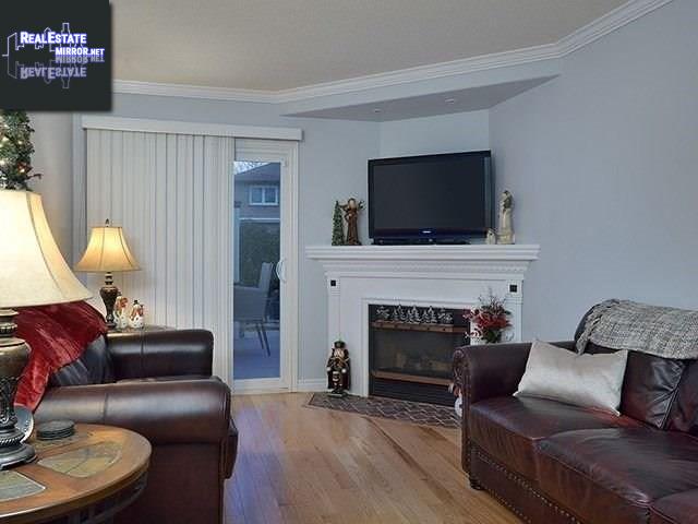 Property 3496 Beau Rivage Crescent main img