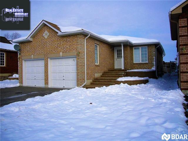 Property 37 Seline Crescent main img