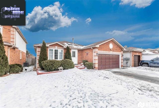 Property 39 Canary Reed Court main img