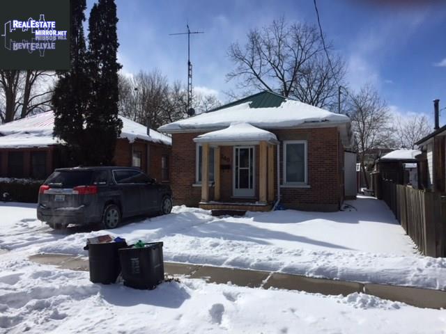 Property 240 Talbot Street S main img