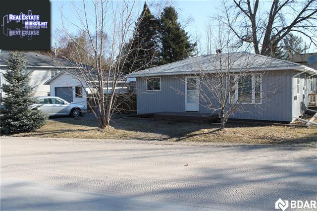 Property 1725 Wingrove Avenue main img