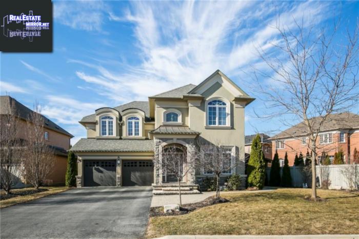 Property 220 Innville Crescent main img