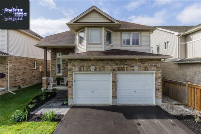 Property 11 Hardcastle Drive main img