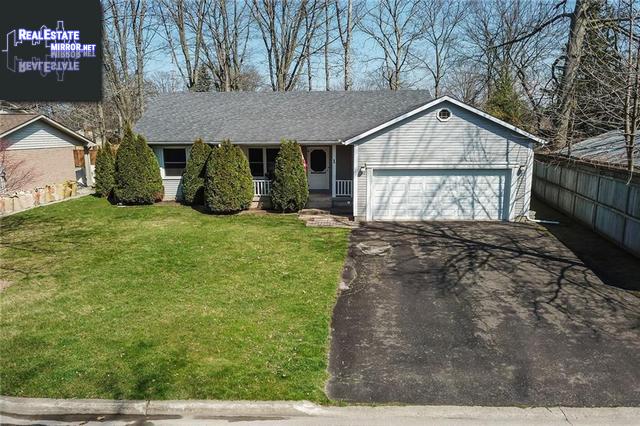 Property 1 Oak Drive main img