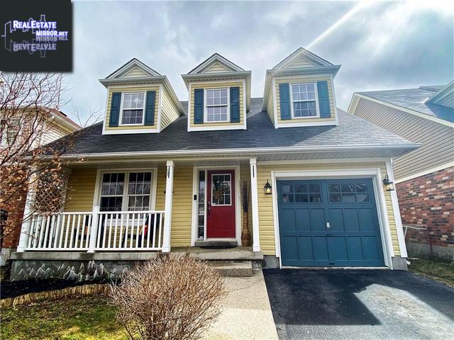 Property 19 Hollinrake Avenue main img