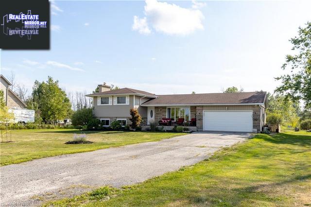Property 147 Cairns Crescent main img