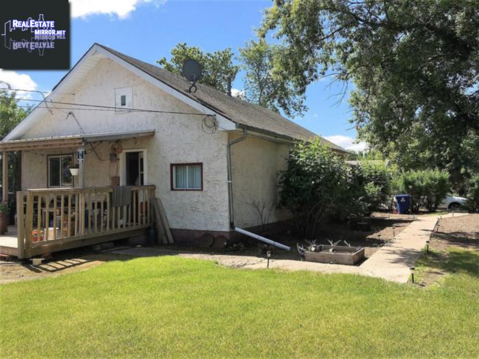 Property 537 3rd Ave E main img