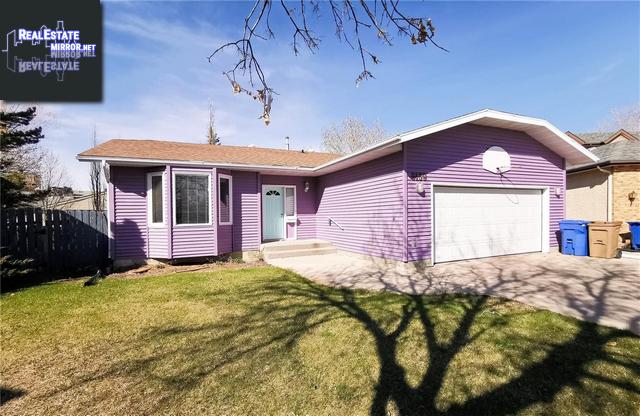 Property 3139 Spicer Pl E main img