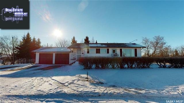 Property 301 Selkirk Ave main img