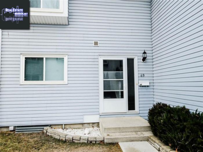 Property #49 4810 40 Av Sw main img