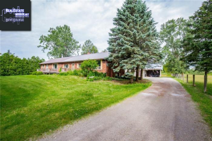 Property 43 7th Conc Road E main img
