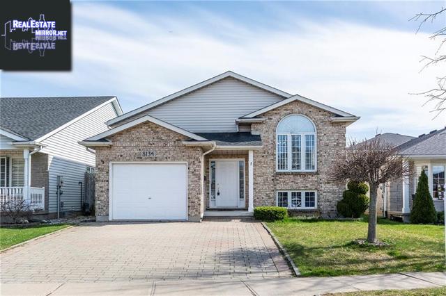 Property 8134 Woodsview Crescent main img