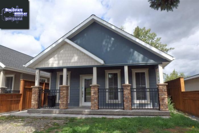 Property 117 E 5th Street main img