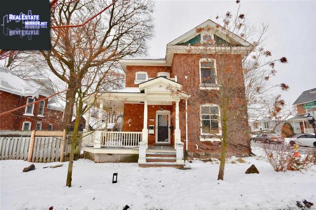 Property 239 Mississaga St main img
