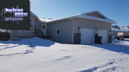 Property 208 Cedar Pl main img