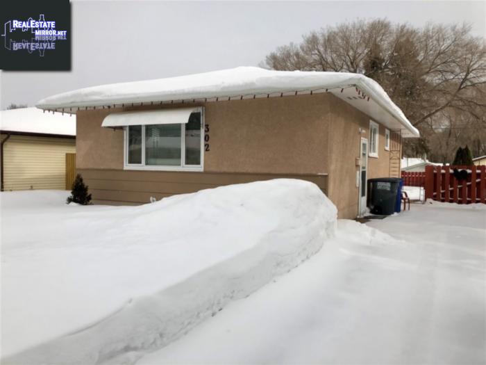 Property 302 Winnipeg Ave N main img