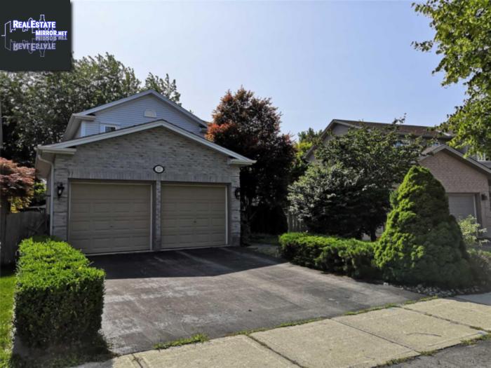 Property 117 Cedarwood Cres main img