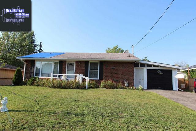 Property 9 Mclean Ave main img
